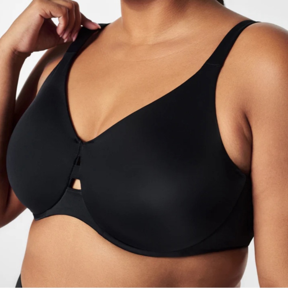 Spanx  Black Low Profile Minimizer Bra size 40D NWT